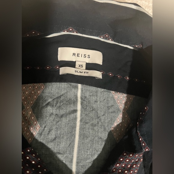 Reiss “Stevie” Diamond Printed Cuban Collar Viscose Shirt, Tom Holland style - Picture 9 of 9